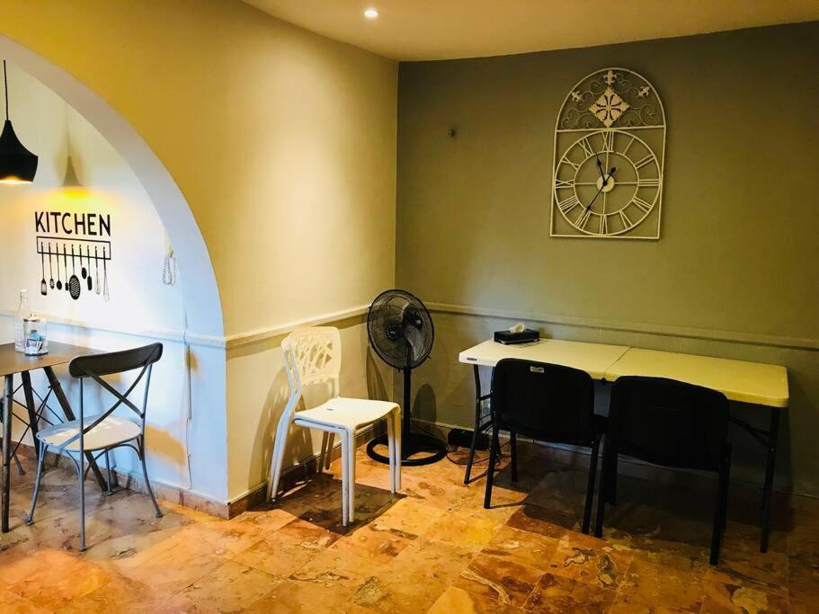 Comfortable And Central Cancun Apartment Экстерьер фото
